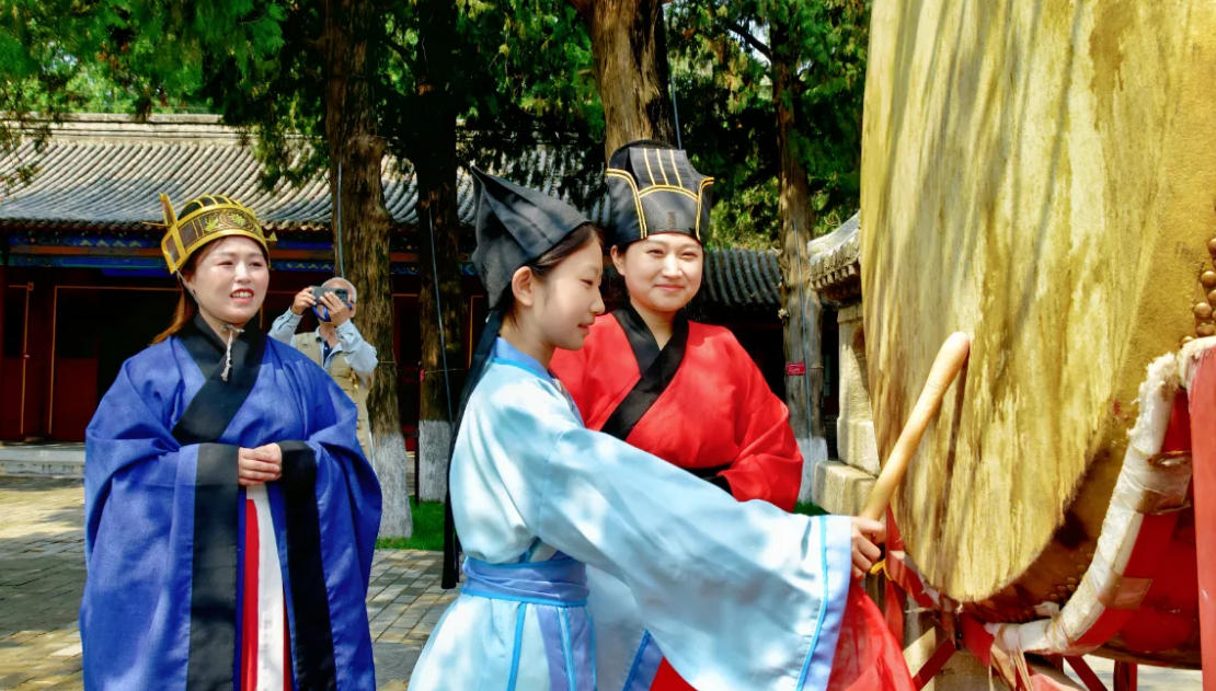 石家庄学子赴定州开展沉浸式研学活动